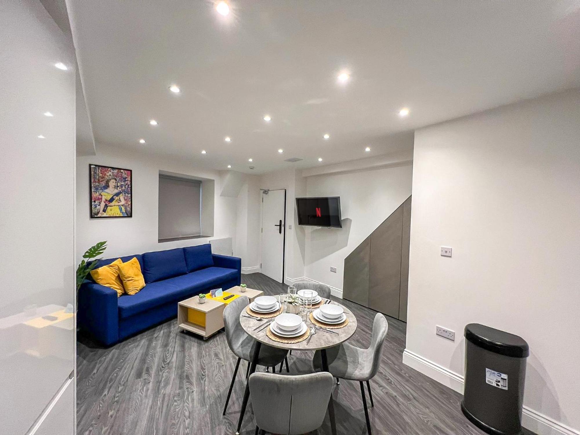 1-Bedroom Apartments In Shoreditch, Old Street, Hoxton London Bagian luar foto