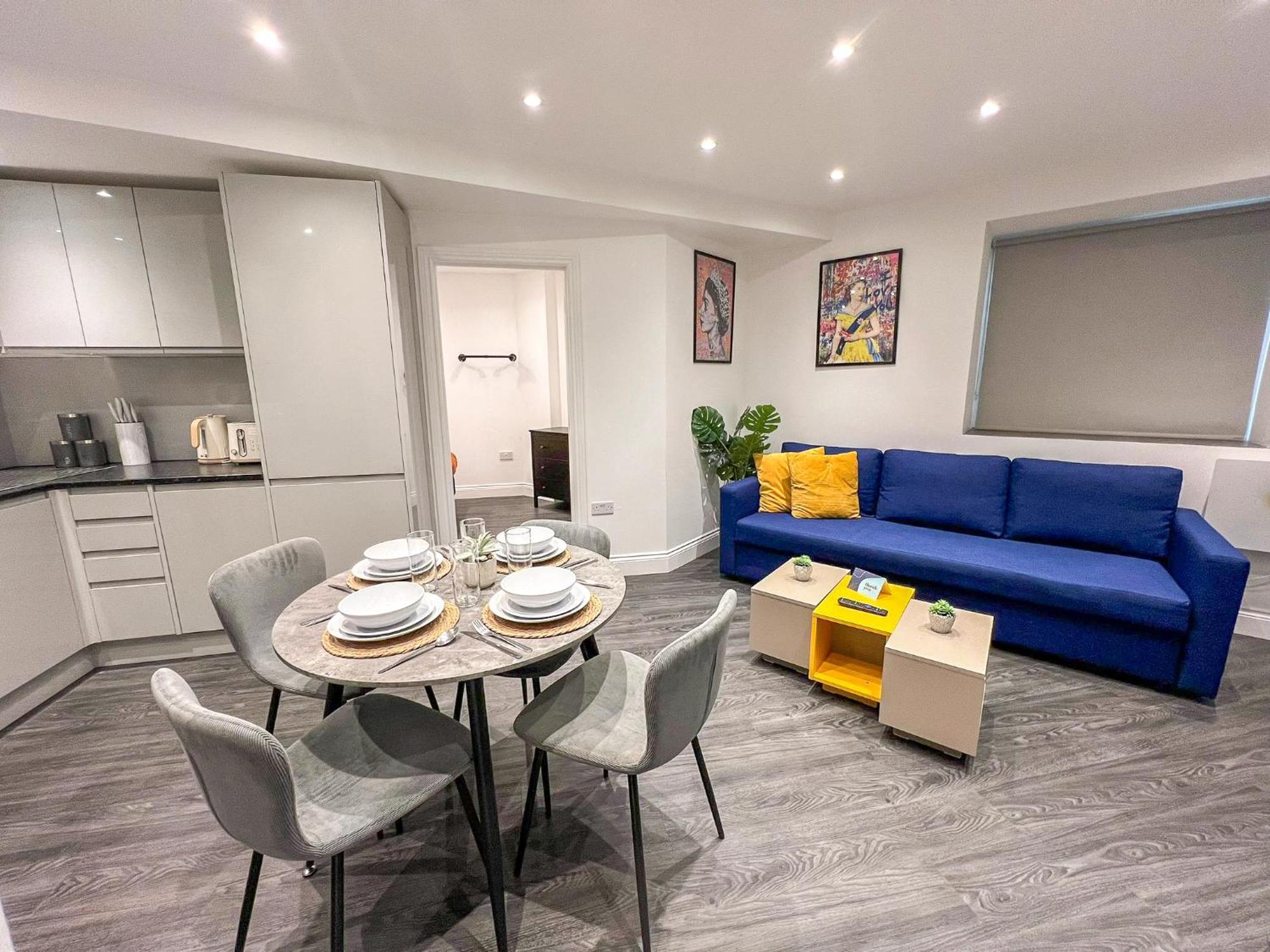 1-Bedroom Apartments In Shoreditch, Old Street, Hoxton London Bagian luar foto