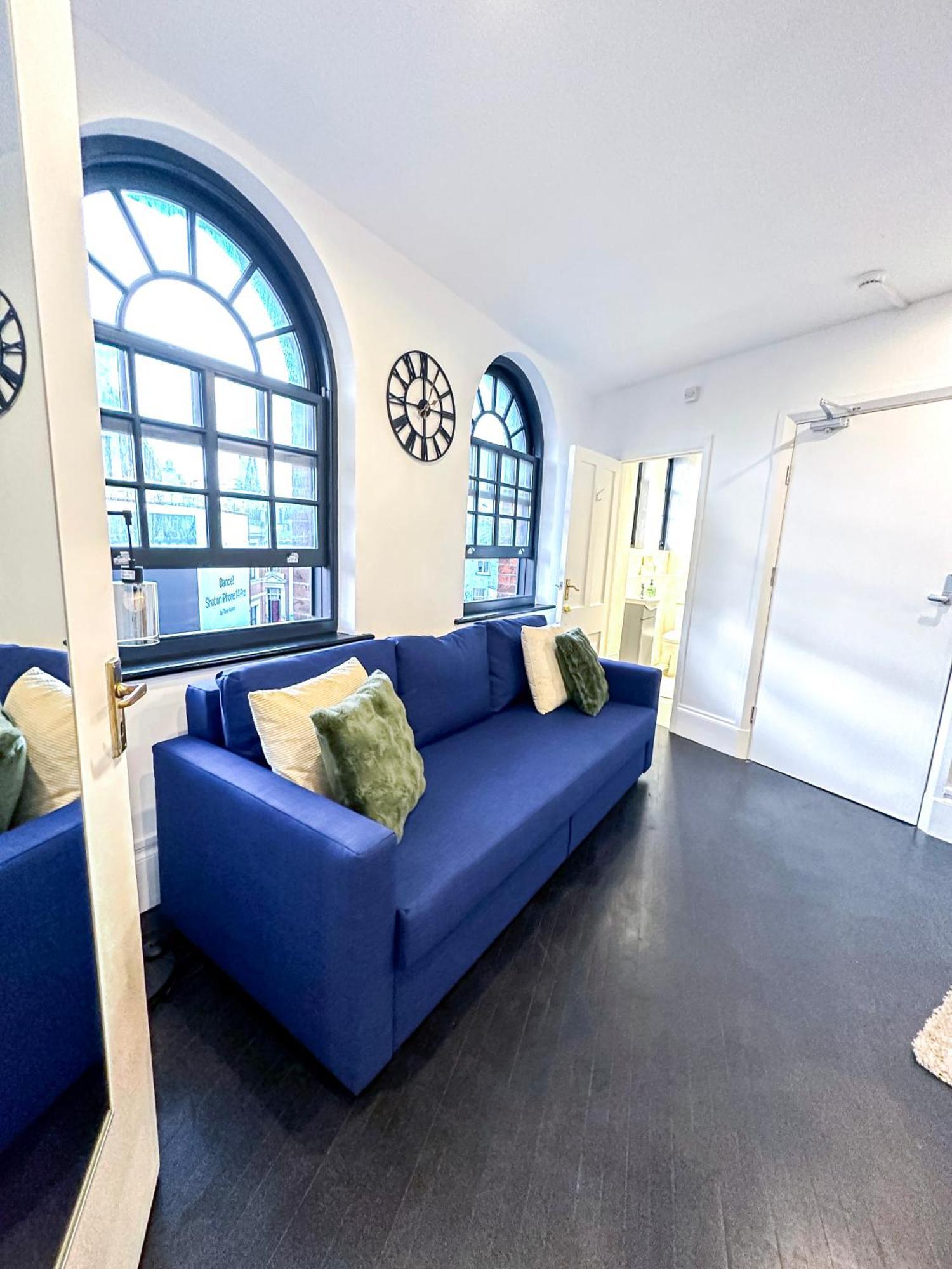 1-Bedroom Apartments In Shoreditch, Old Street, Hoxton London Bagian luar foto